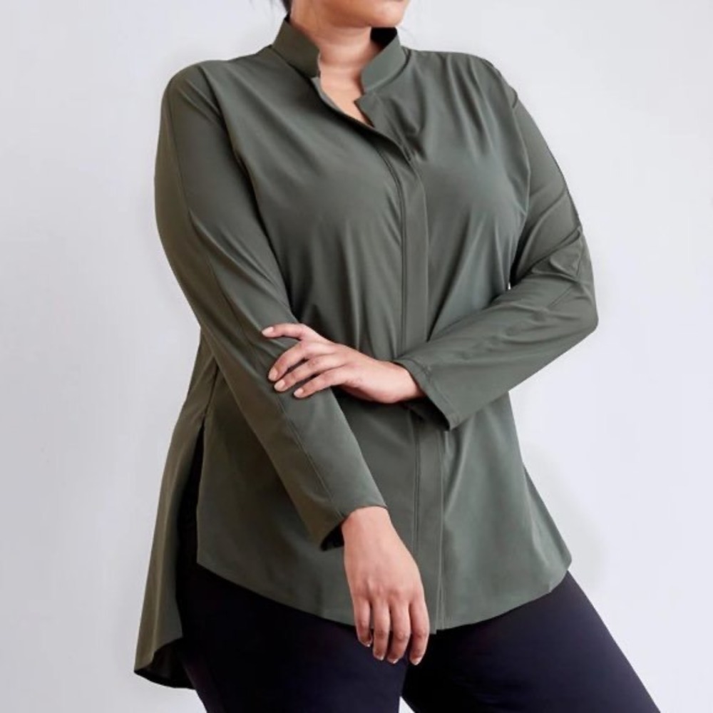 Aday Something Borrowed Shirt in Moss Green Size XS Classic Career Minimalist